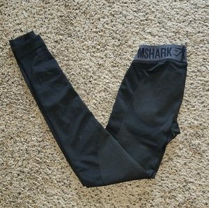 SOLD Gymshark flex leggings